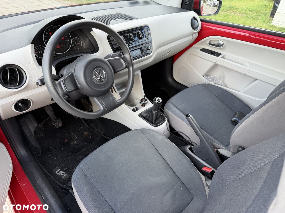 Volkswagen up! - 8