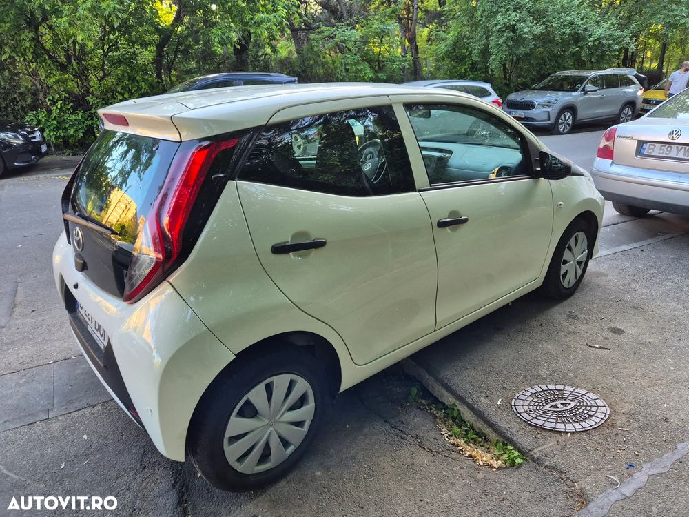 Toyota Aygo 1.0 VVY-I 5 usi X - 6