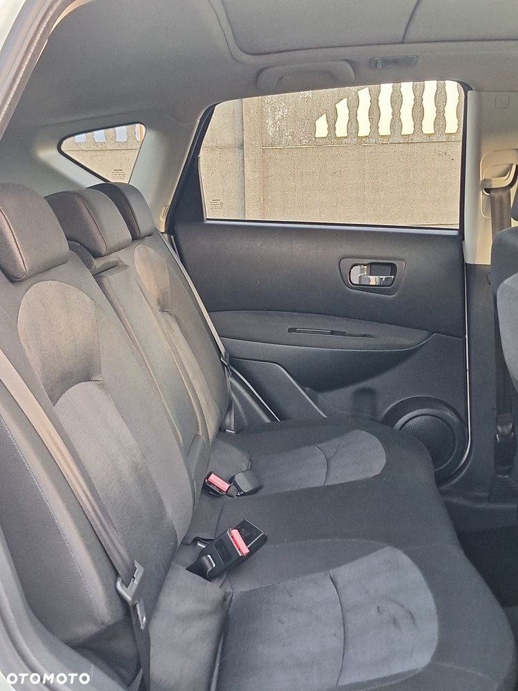 Nissan Qashqai - 11