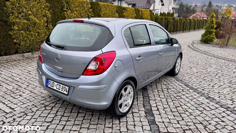 Opel Corsa - 7