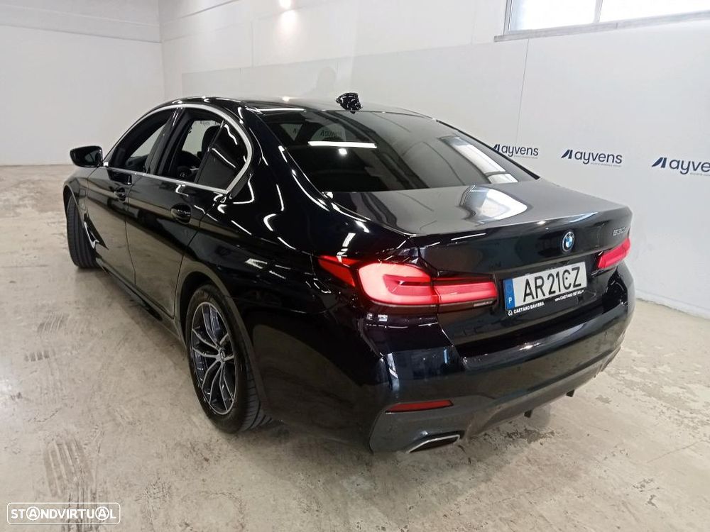 BMW 530 e - 3