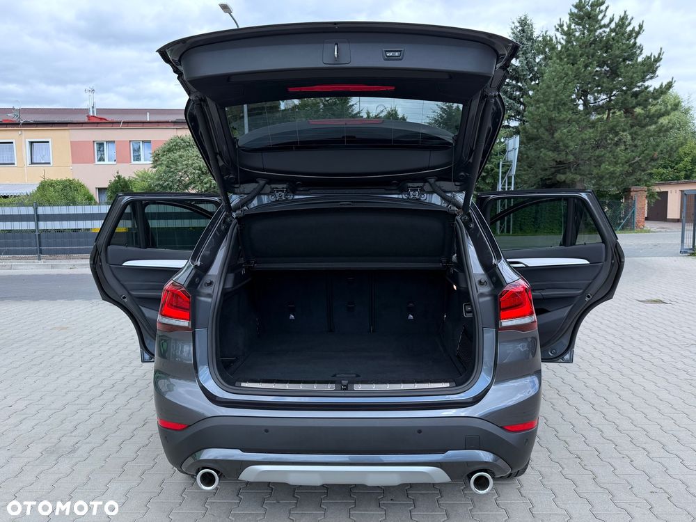 BMW X1 - 15
