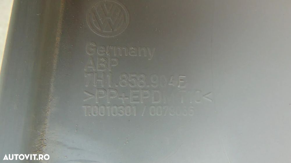 Ornament plansa bord VW T5 facelift an 2009-2015 cod 7H18589045 - 4