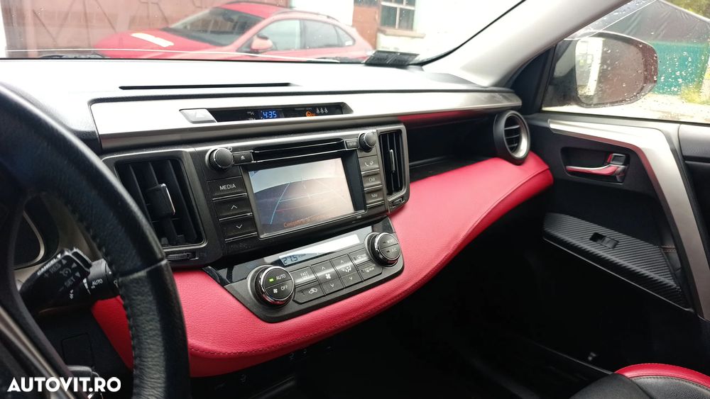 Toyota RAV4 2.2 D-4D 4WD Luxury - 7