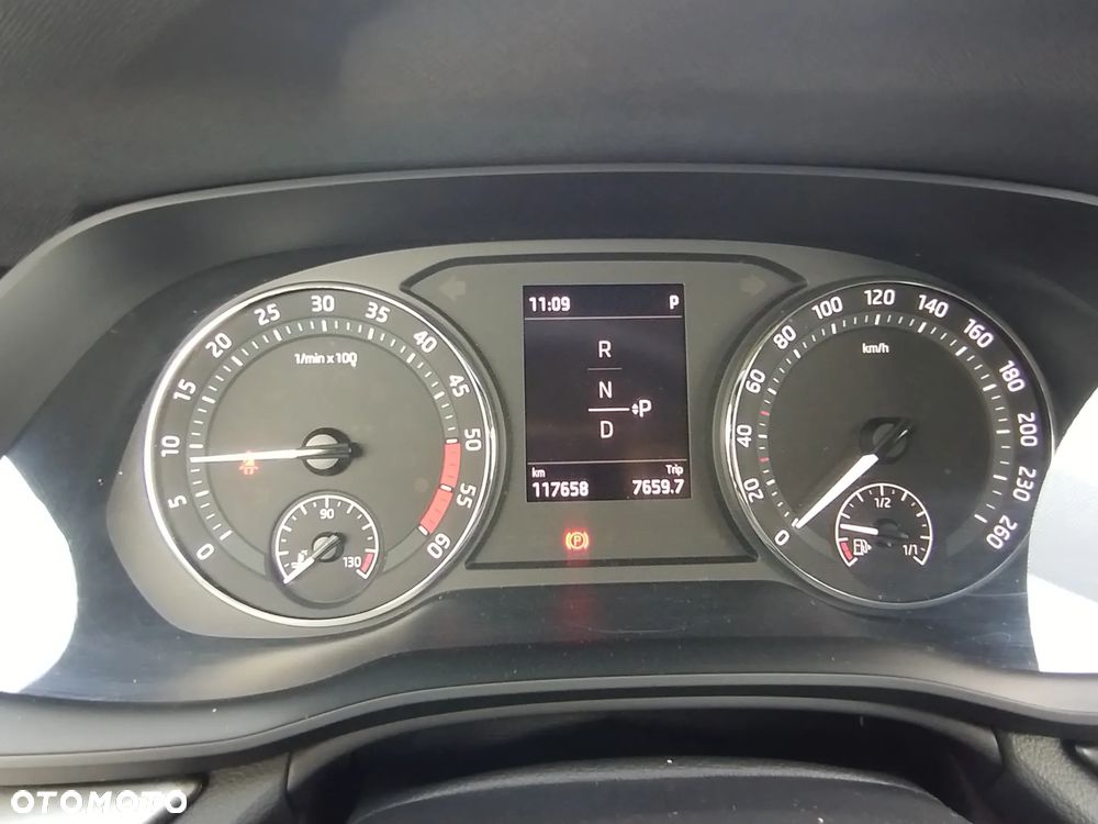 Skoda Octavia 2.0 TDI Ambition DSG - 15