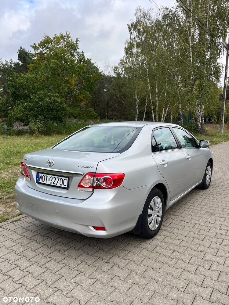 Toyota Corolla 1.6 Premium - 5