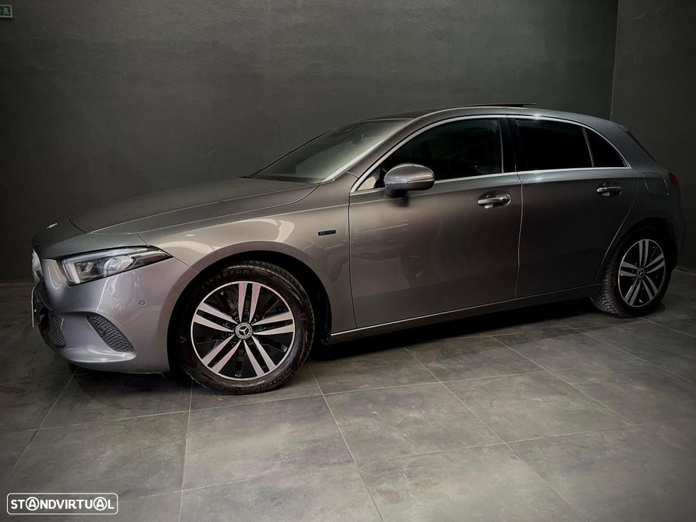 Mercedes-Benz A 250 e - 5