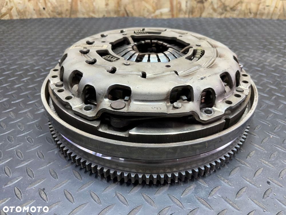 KOMPLETNE SPRZĘGŁO DWUMAS DOCISK BMW F20 F30 F36 2.0D B47 7641237 - 2