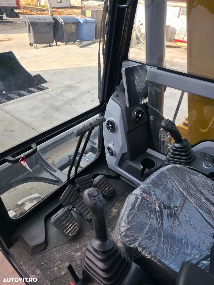 Sany SY75C - 5