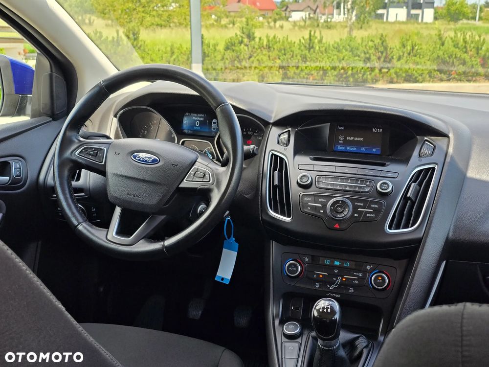 Ford Focus - 11
