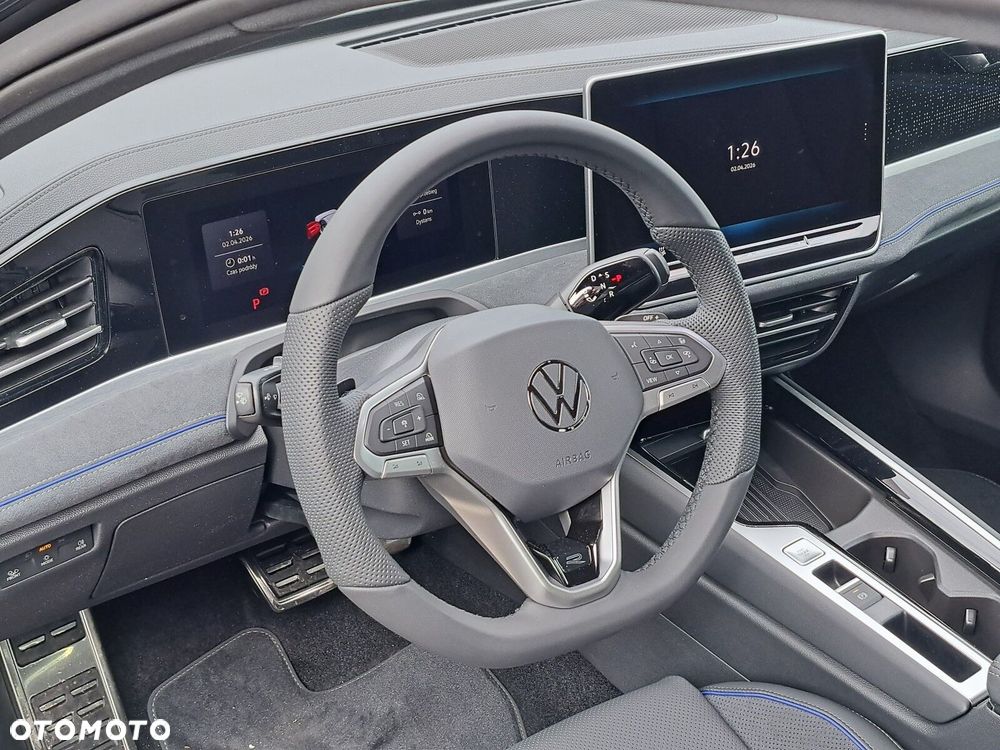 Volkswagen Passat - 8