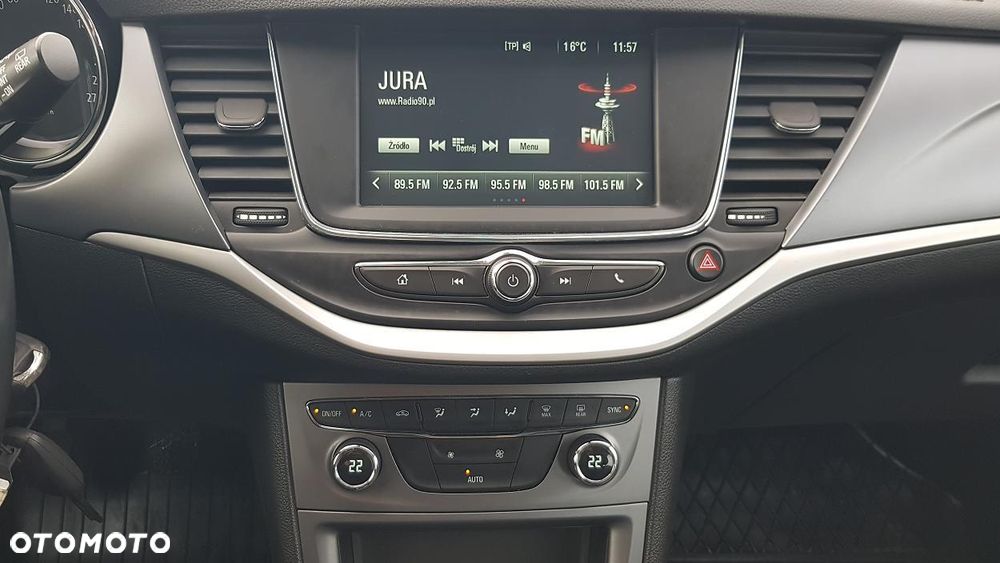 Opel Astra 1.6 CDTI Essentia - 35