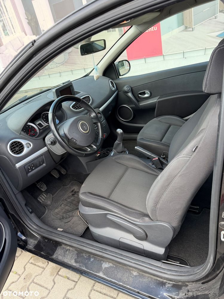 Renault Clio 1.2 16V Authentique - 7