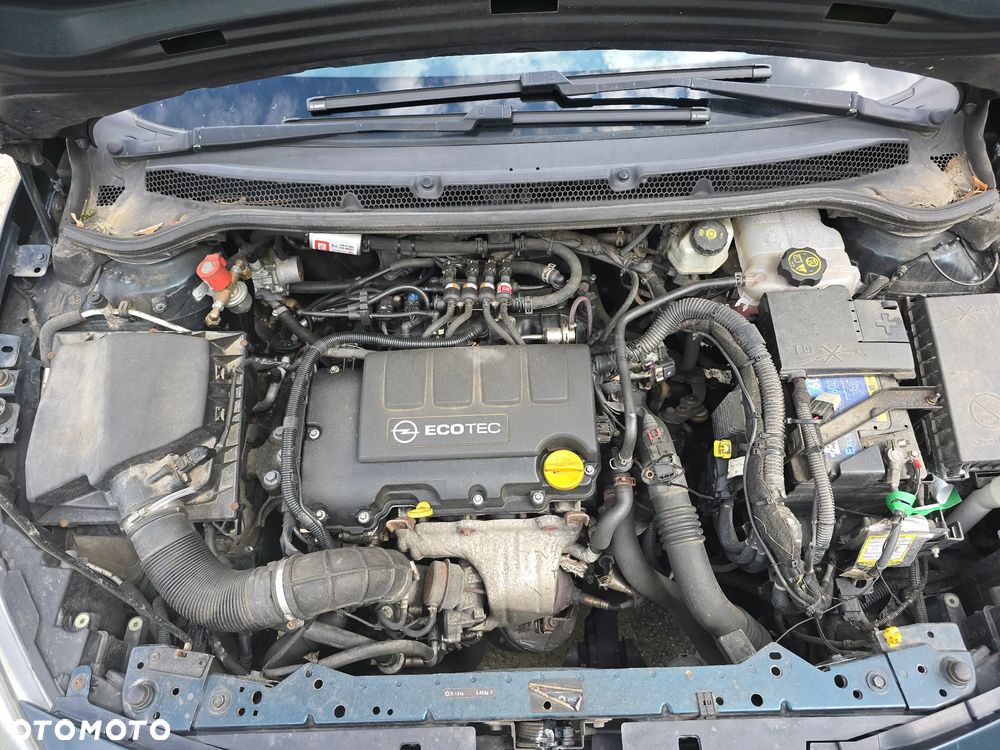 Opel Astra 1.4 T Enjoy EU6 - 12