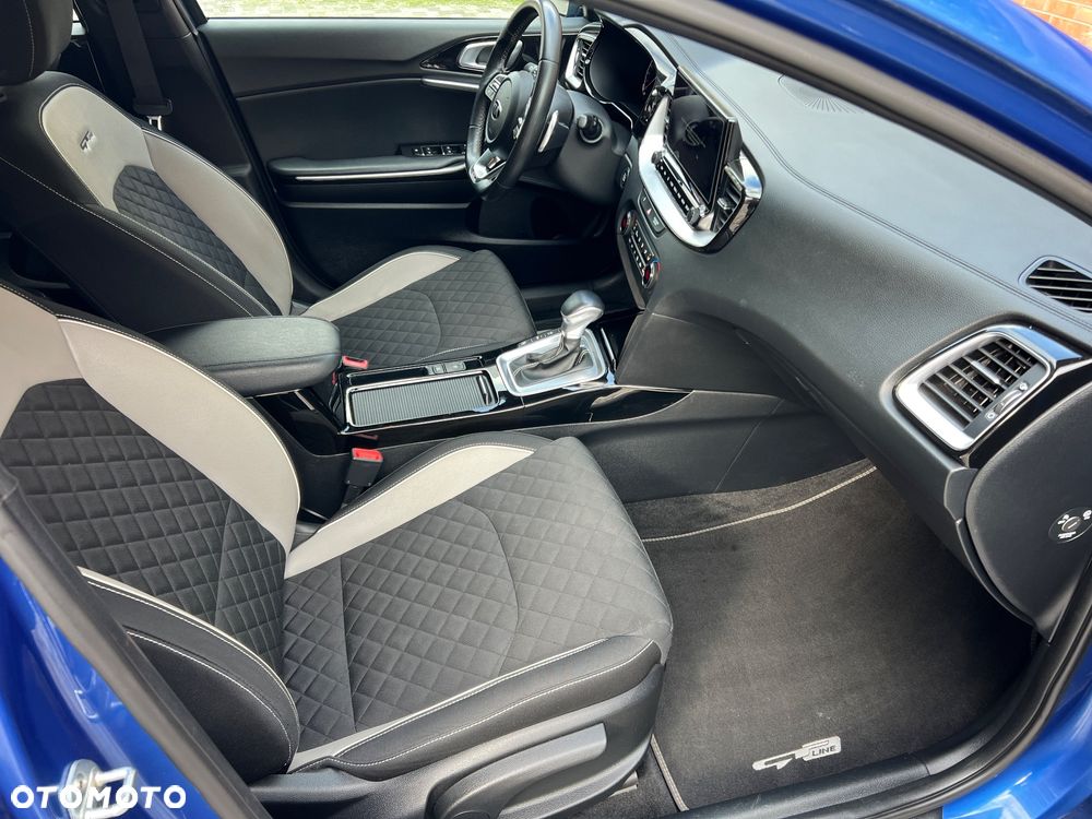 Kia Ceed 1.6 CRDi SCR GT-Line DCT - 10