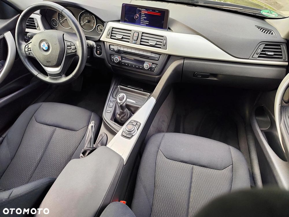 BMW Seria 3 - 22