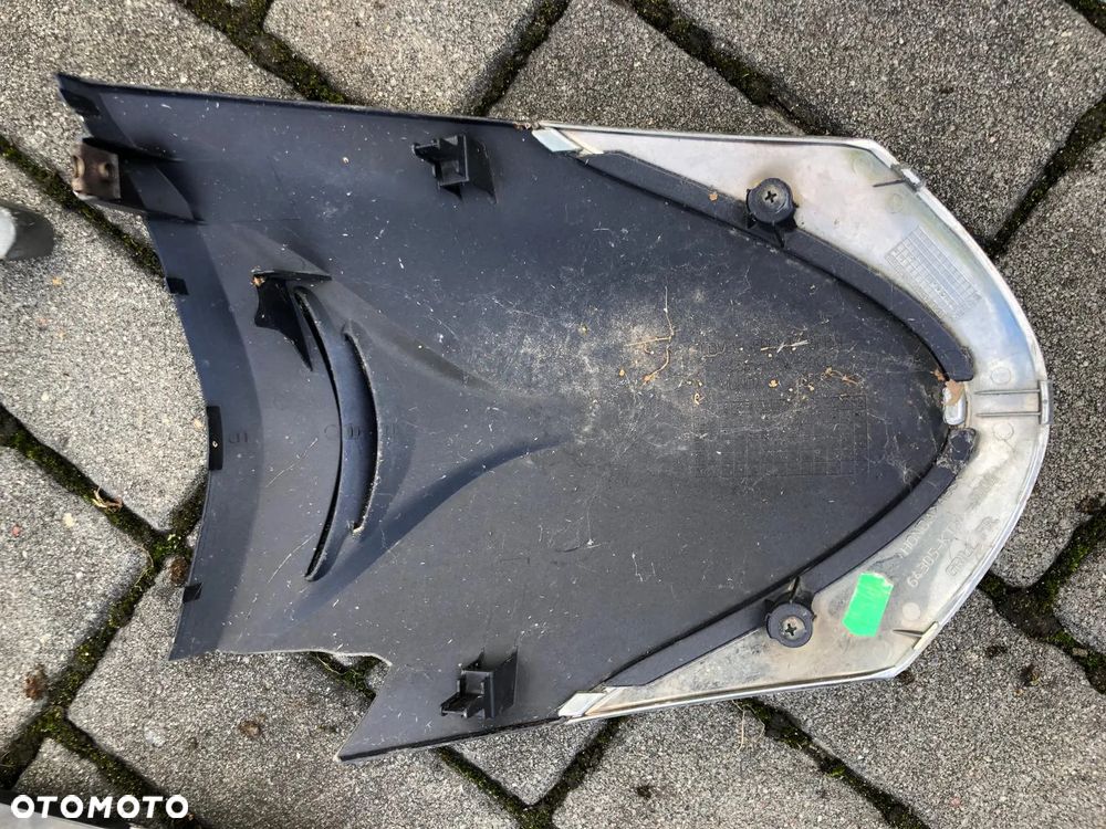 Honda SH 300 osłona czasza zadupek tył grill czacha bok nosek - 2