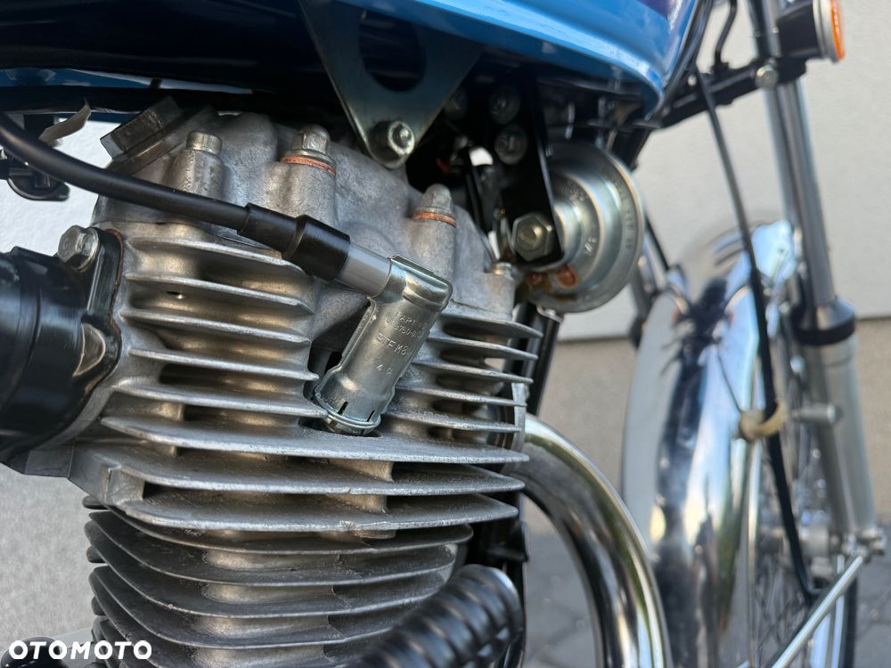 Honda CB - 8
