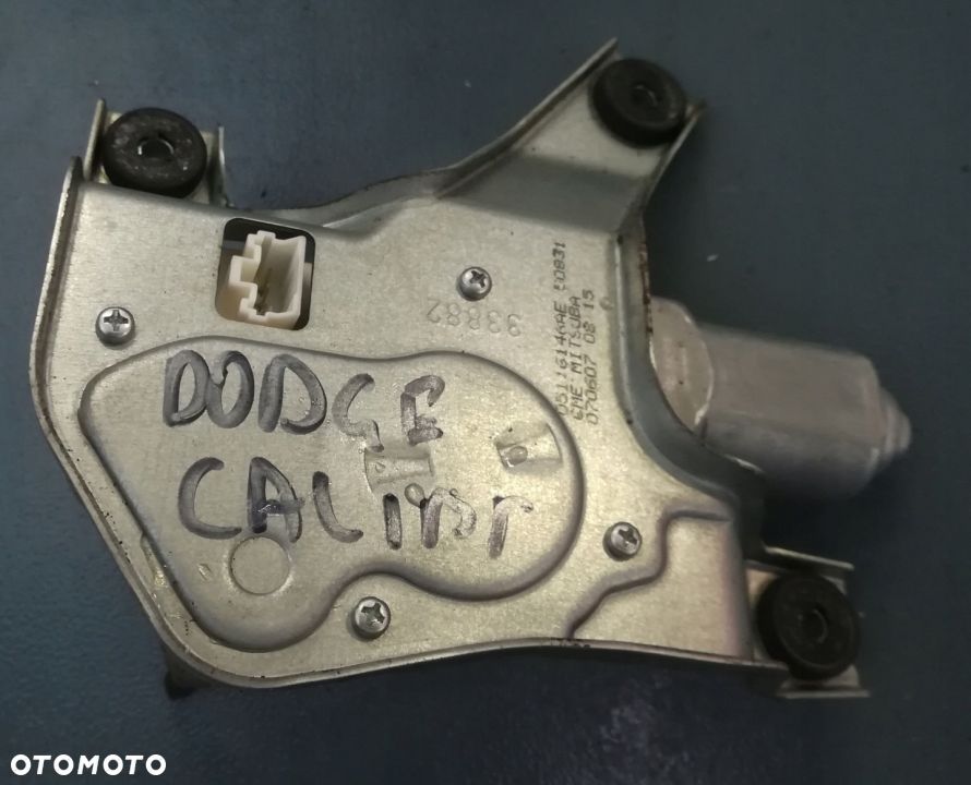 DODGE CALIBER SILNIK SILNICZEK WYCIERACZKI TYLNEJ - 2