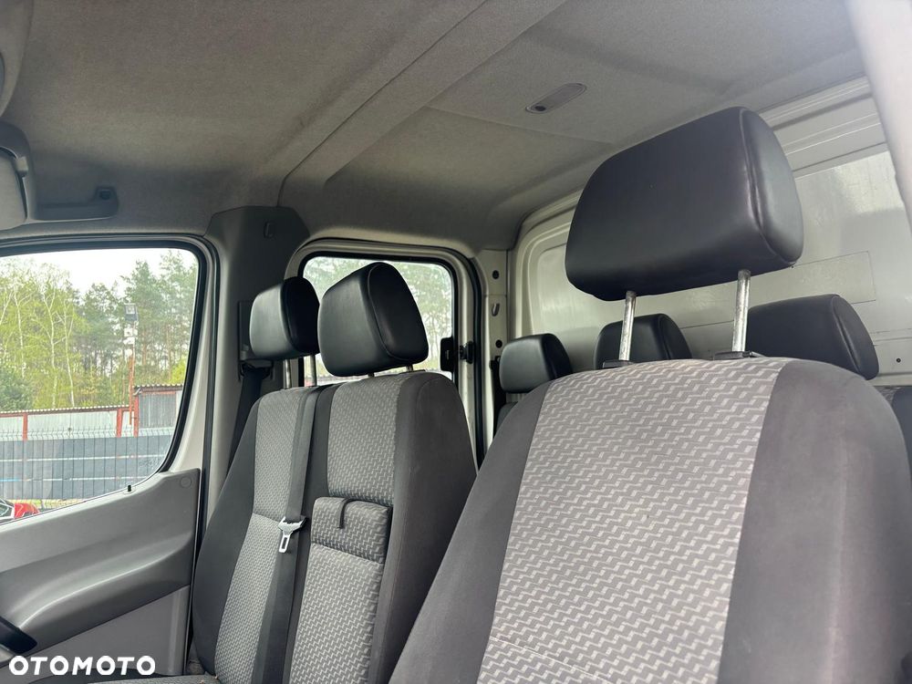Volkswagen Crafter - 4