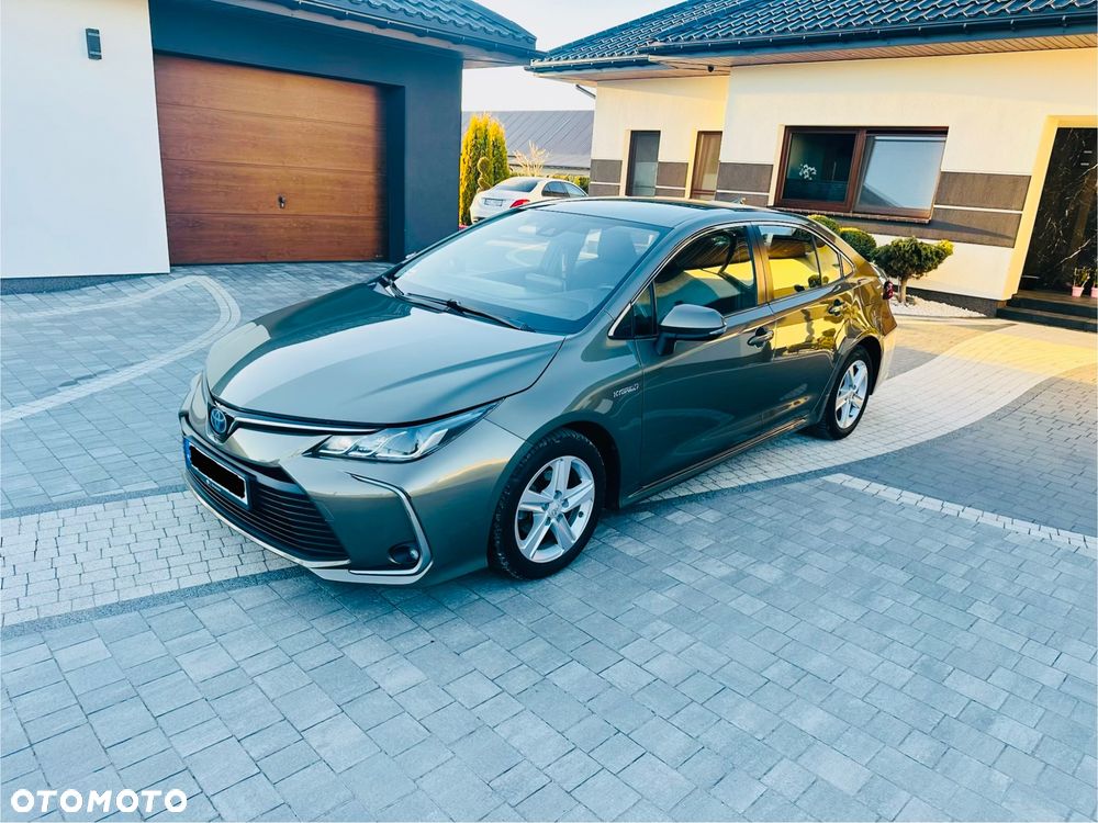 Toyota Corolla 1.8 Hybrid Comfort - 16