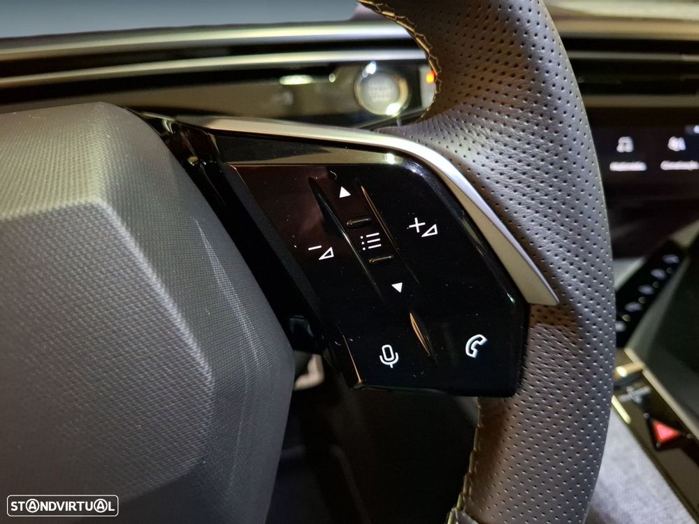 Peugeot E-3008 73 kWh GT - 19