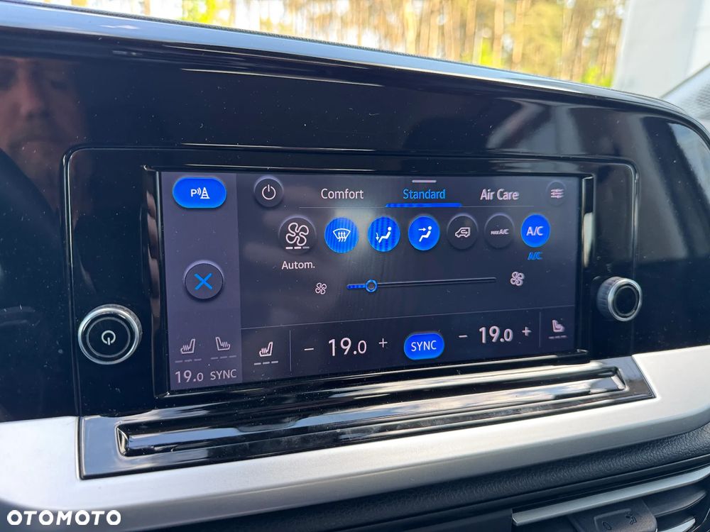 Ford Tourneo Connect 2.0 EcoBlue Active - 29