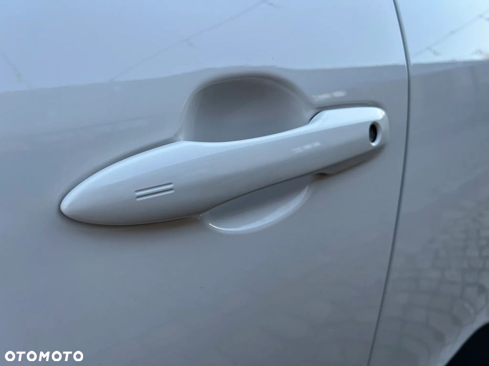 Toyota Yaris Cross Hybrid 1.5 Comfort - 34