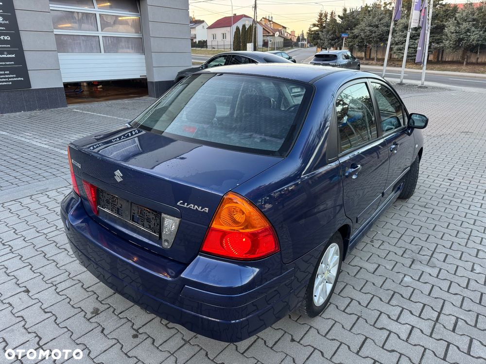 Suzuki Liana Kombi 1.6 4 Seasons - 9