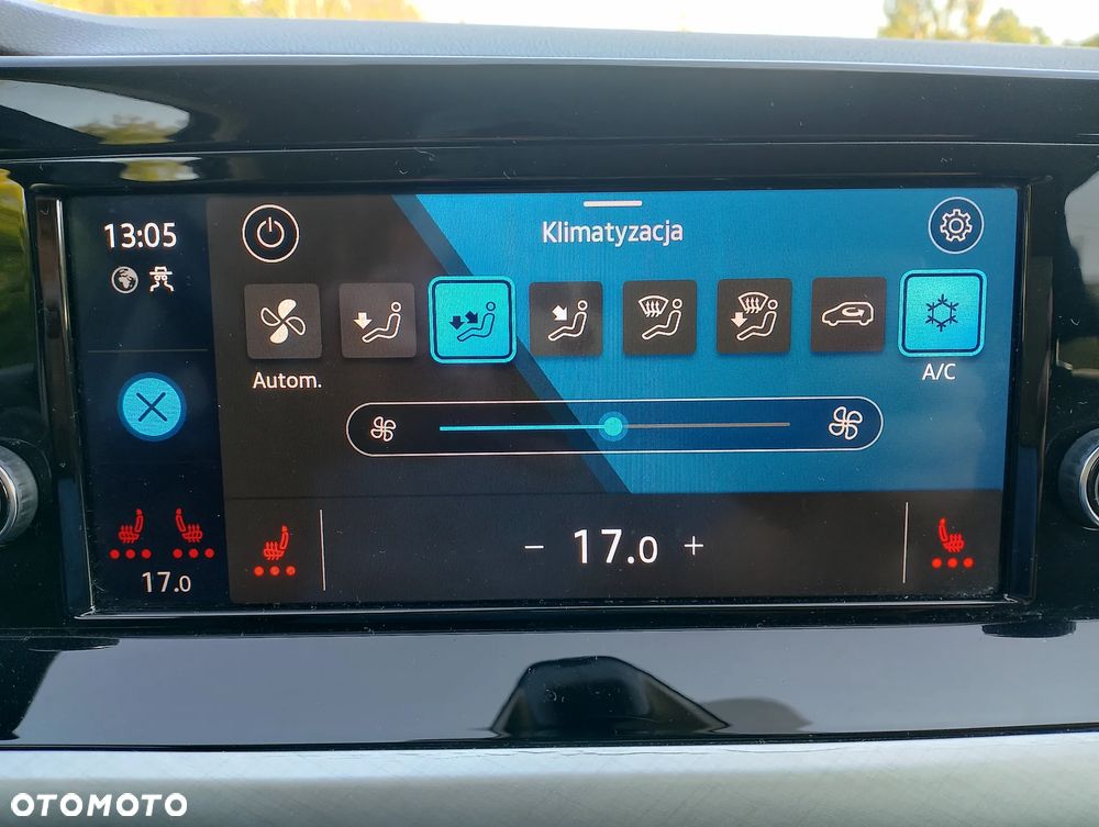 Volkswagen Golf Variant 2.0 TDI Life - 22