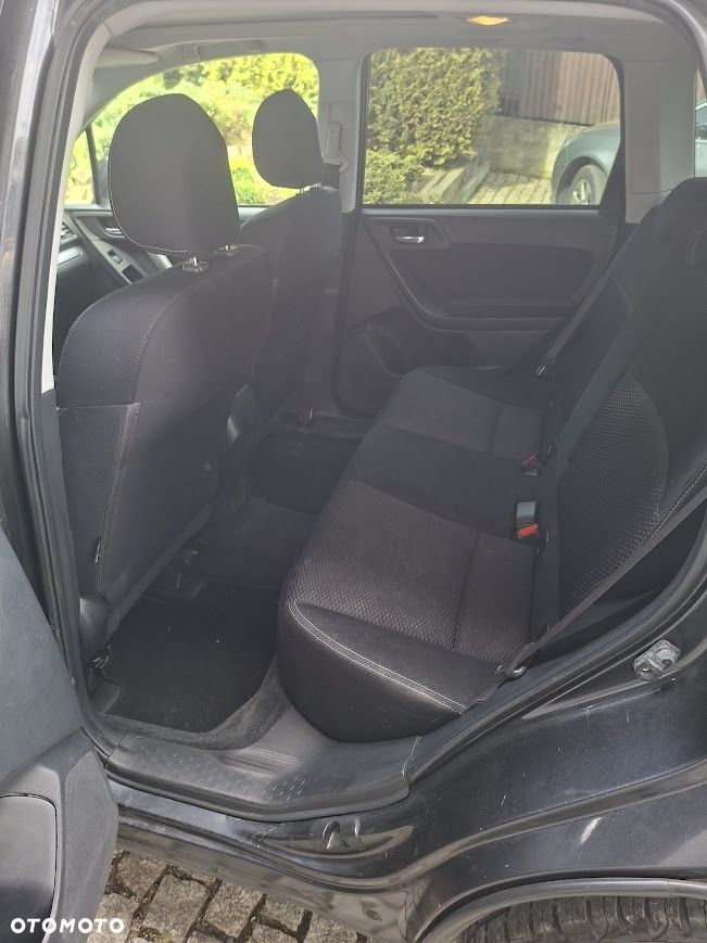 Subaru Forester 2.0i Exclusive - 10