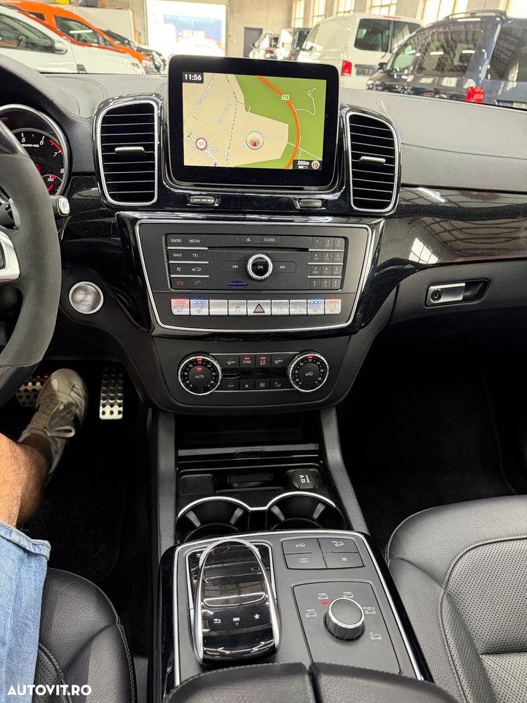 Mercedes-Benz GLE AMG 43 4Matic 9G-TRONIC AMG Line - 17