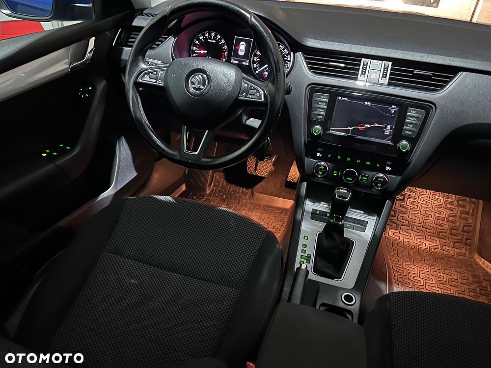 Skoda Octavia - 19