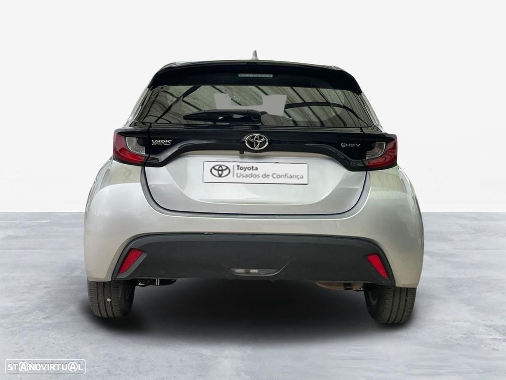 Toyota Yaris 2024 photo 4