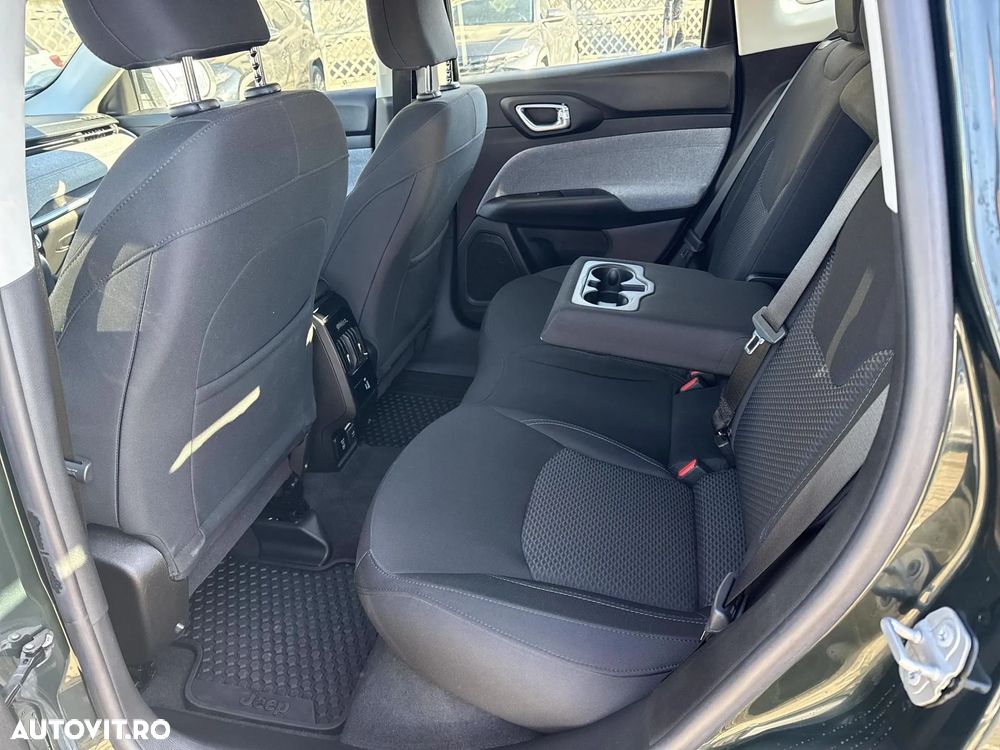 Jeep Compass - 14
