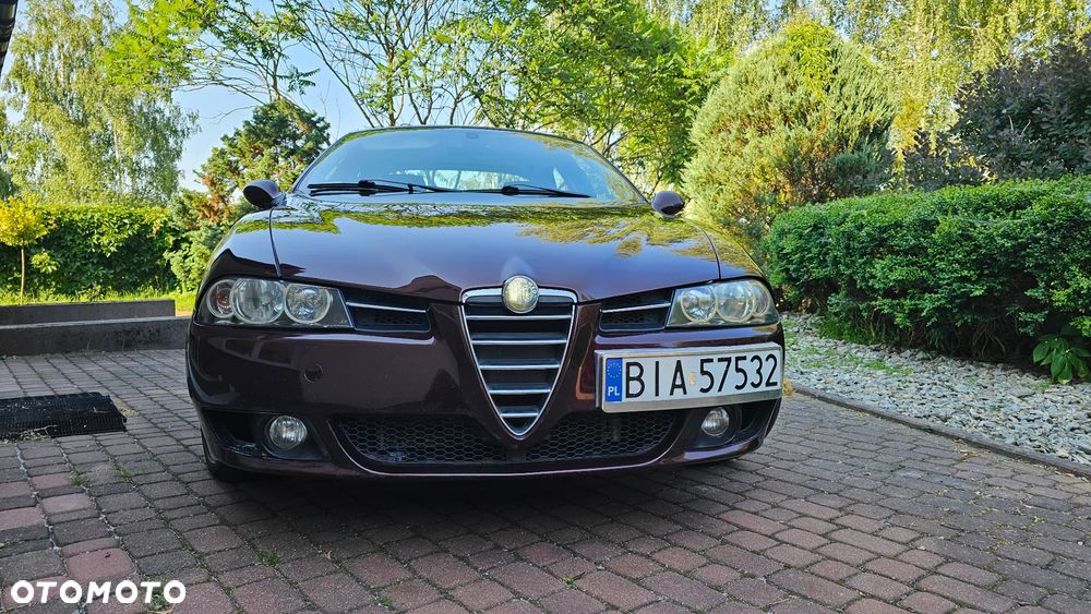 Alfa Romeo 156 2.5 V6 Distinctive - 2