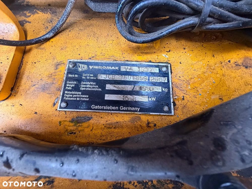 JCB Vibromax VM 1500 - 9