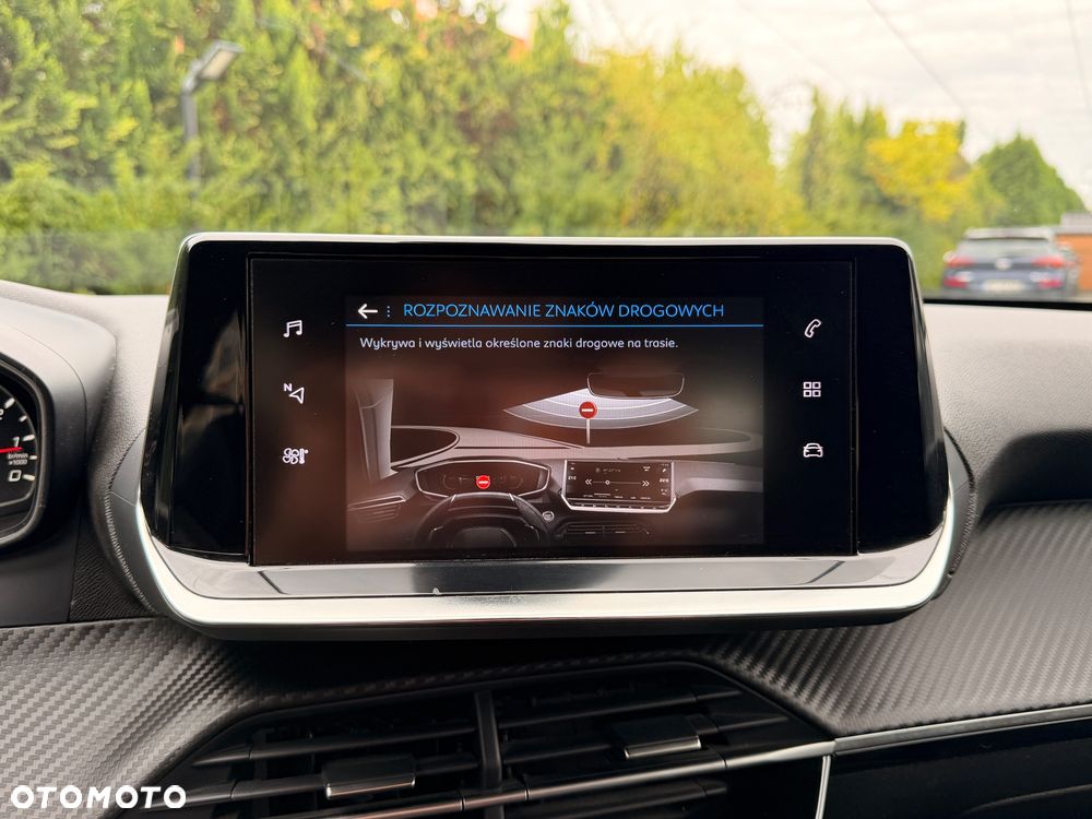 Peugeot 2008 PureTech 100 Style - 23