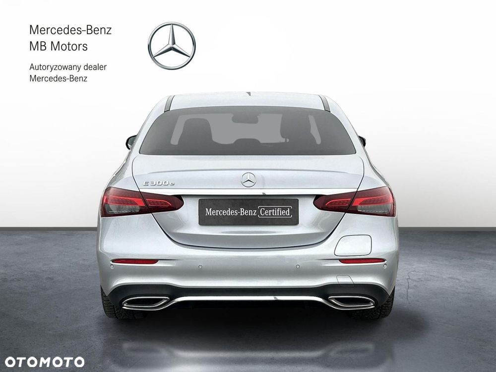 Mercedes-Benz Klasa E - 5