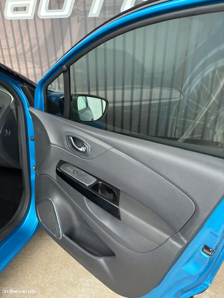 Renault Captur 1.5 dCi - 15