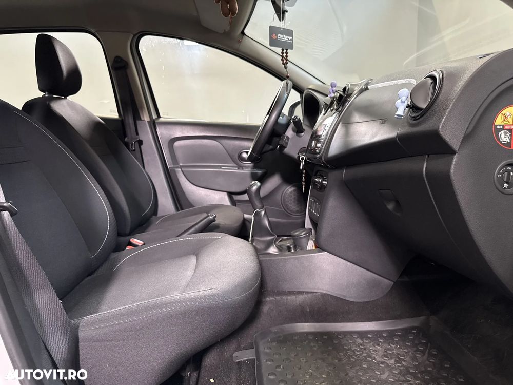 Dacia Logan - 11