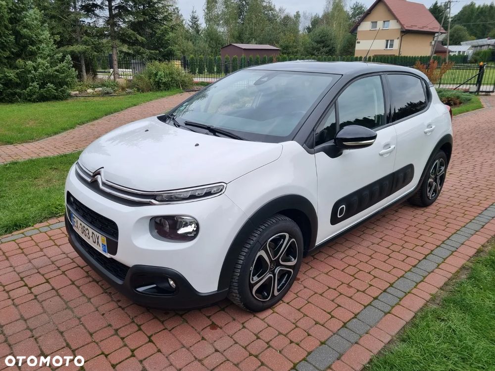 Citroën C3 1.2 PureTech Shine - 1