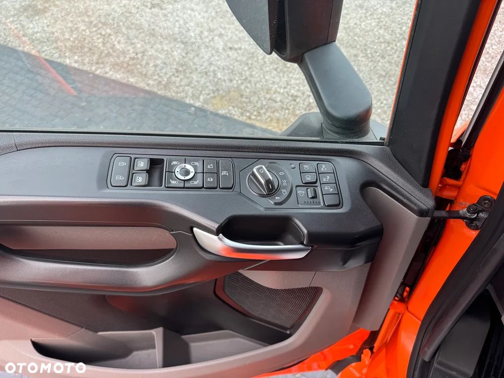 Scania 500 S / ACC / CAŁA NA PODUCHACH / OBRACANY FOTEL / RETARDER/ DUŻA NAVI / VIRTUAL KOKPIT / Z NIEMIEC - 36