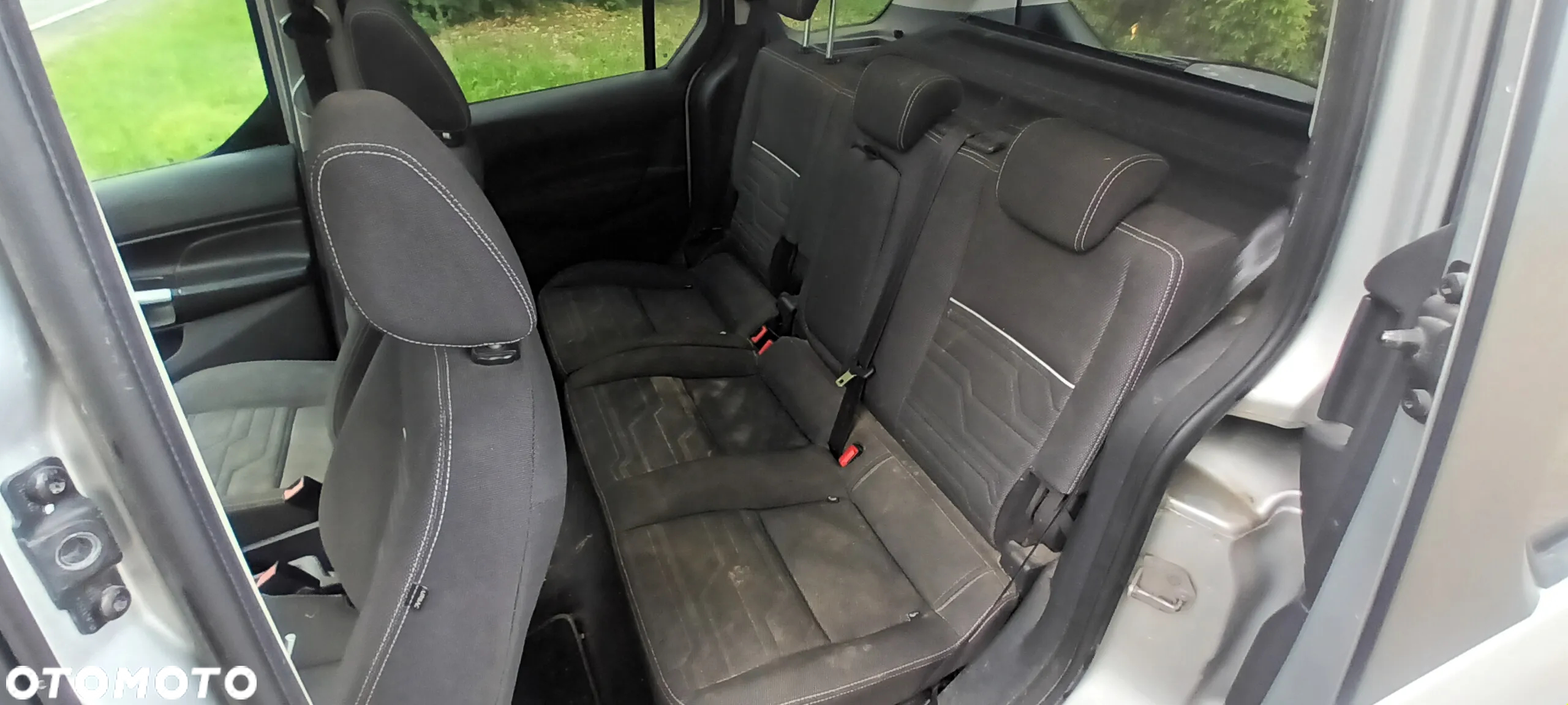 Ford Tourneo Connect Grand - 21