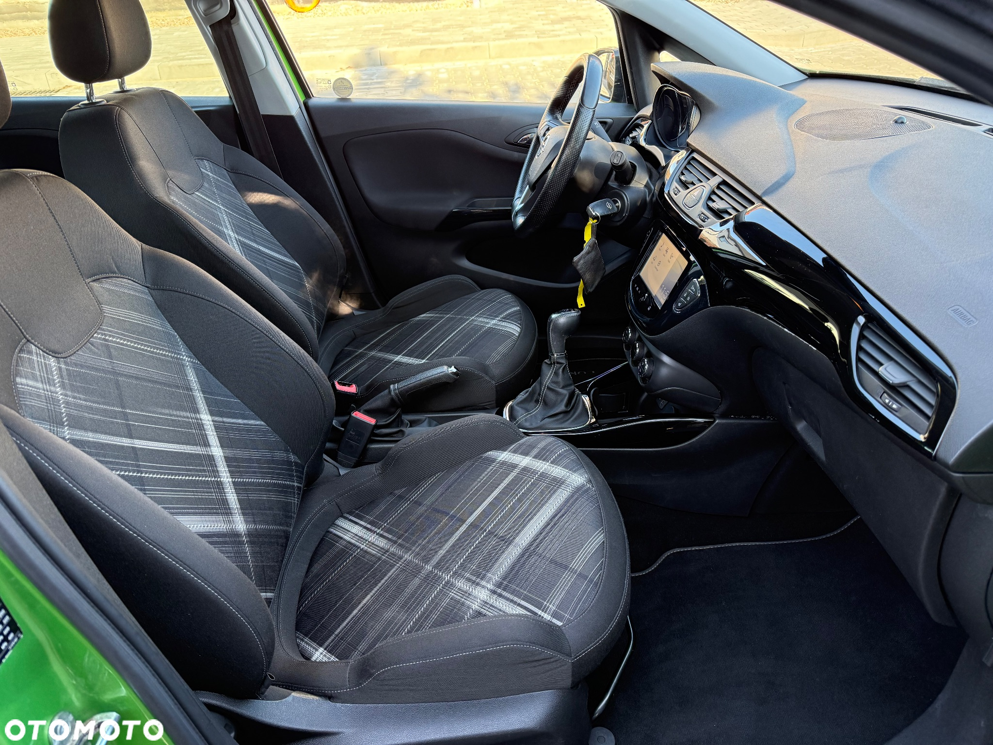Opel Corsa - 12