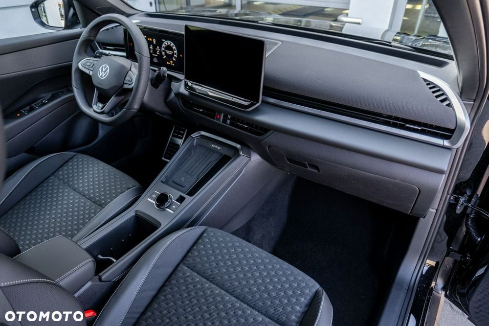 Volkswagen T-Roc - 28