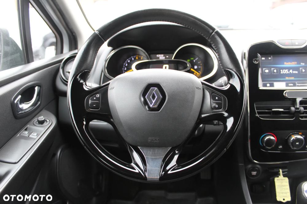 Renault Clio - 20