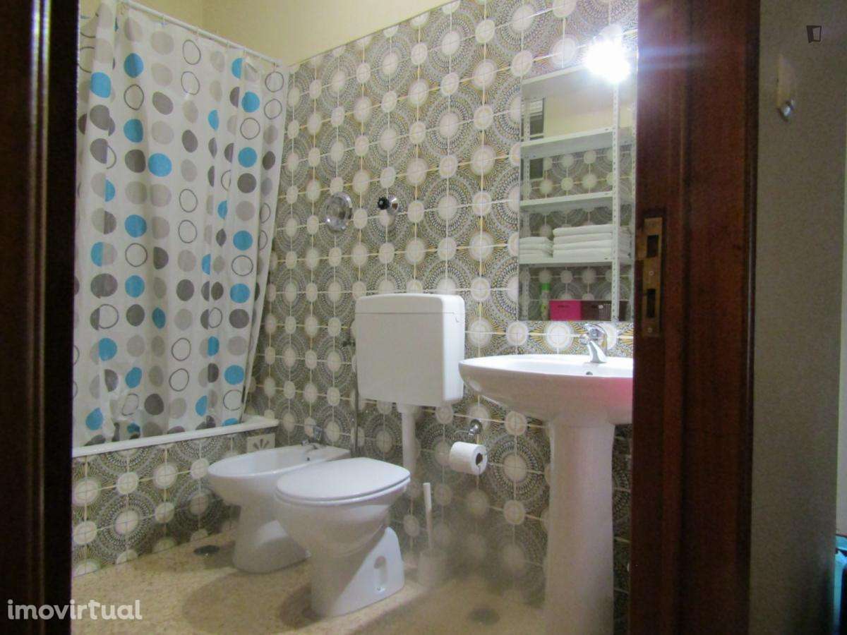 Apartamento com 4 quartos - localizado em Benfica Lisbon - Grande imagem: 4/29