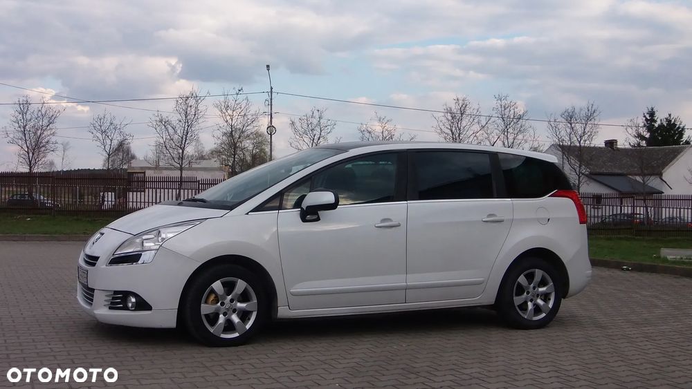 Peugeot 5008 1.6 HDi Premium - 3