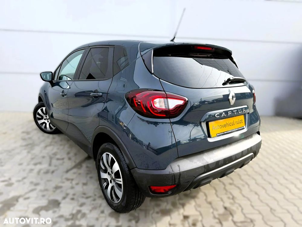 Renault Captur TCe Life Evo - 3